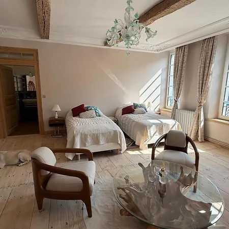 Maison Crone 3*