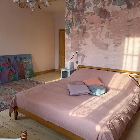 Maison Crone 3*